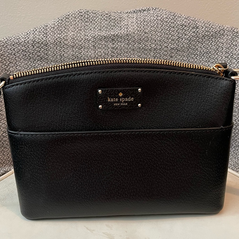 EUC Black Kate Spade purse